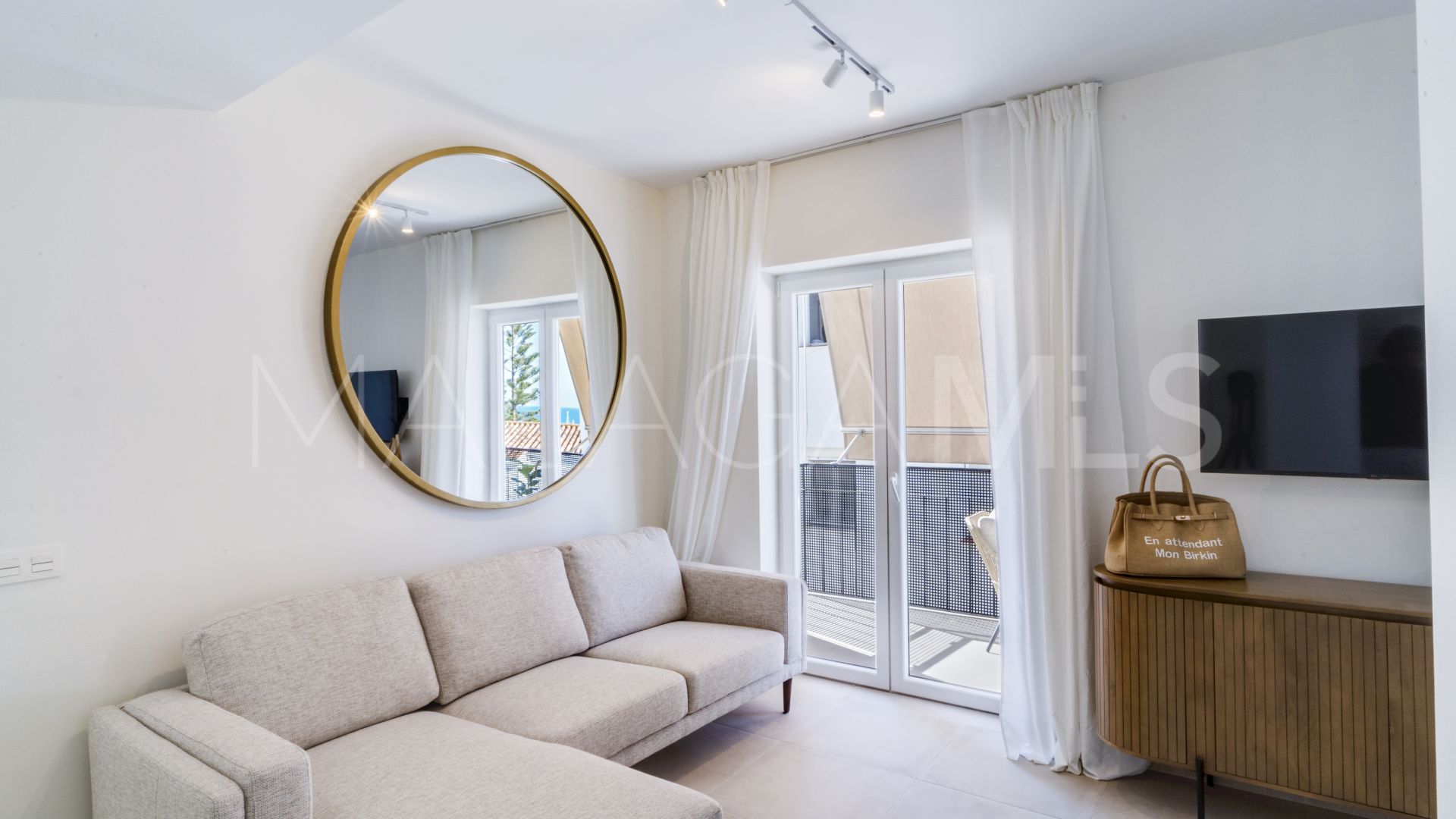 Apartment with 3 bedrooms for sale in Estepona Town