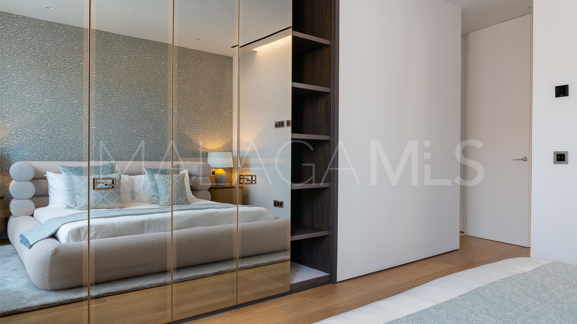 Duplex planta baja for sale in Epic Marbella