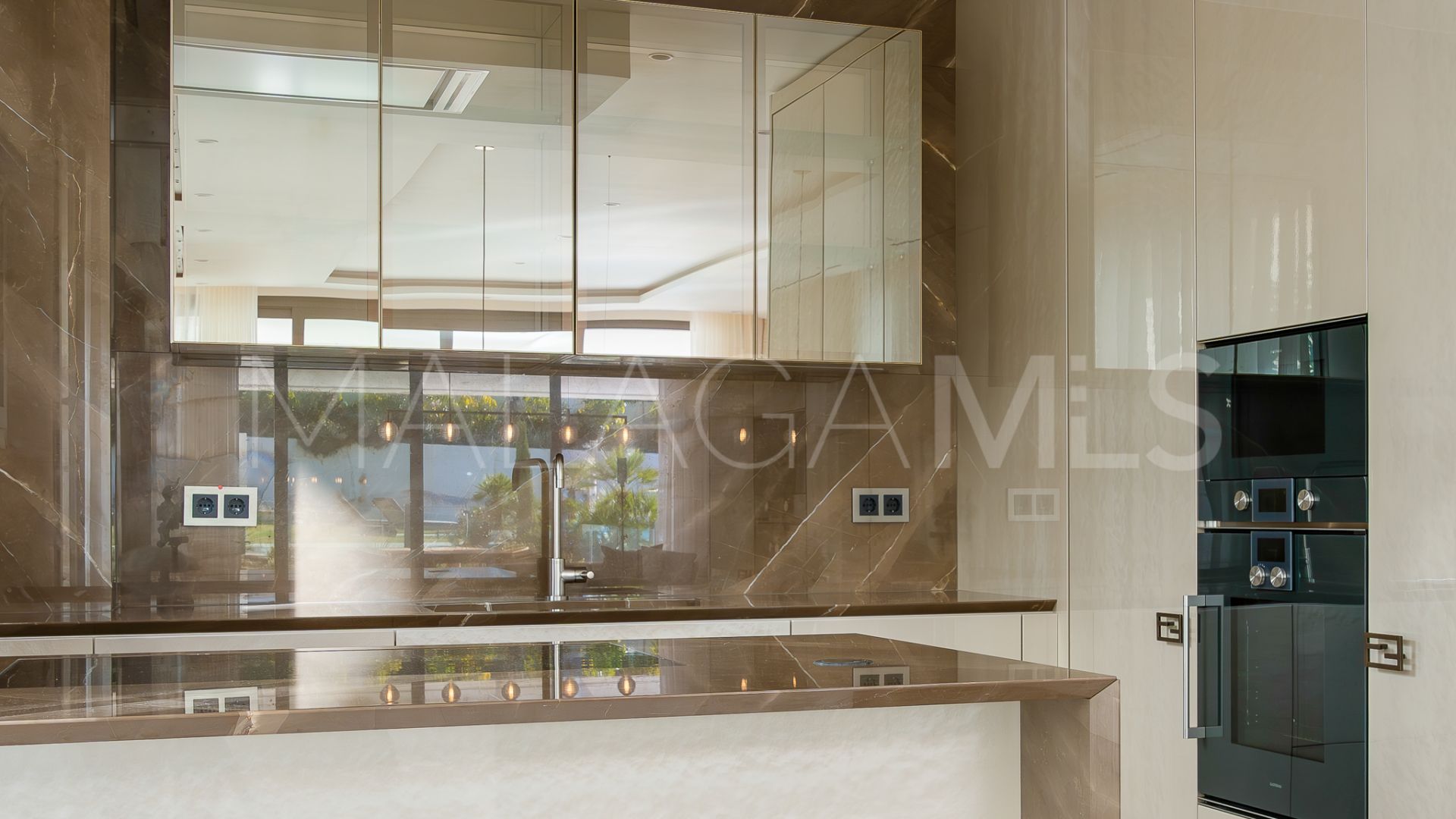 Epic Marbella, duplex planta baja for sale de 4 bedrooms