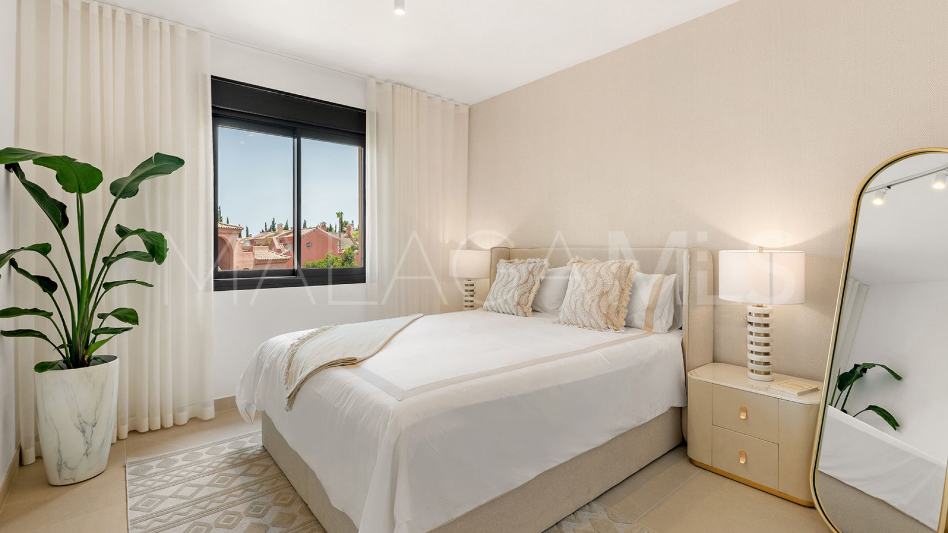 Maison de ville for sale in Jardines de las Lomas