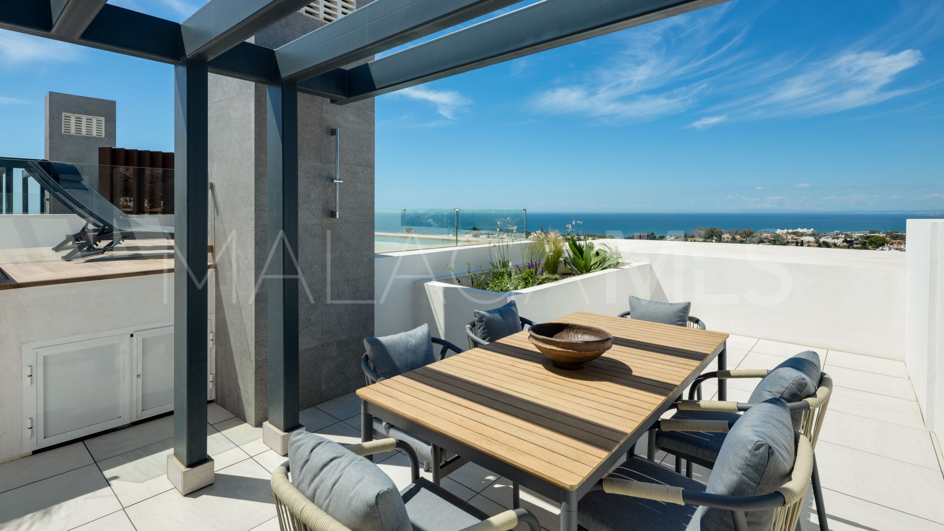 Rio Real, pareado for sale