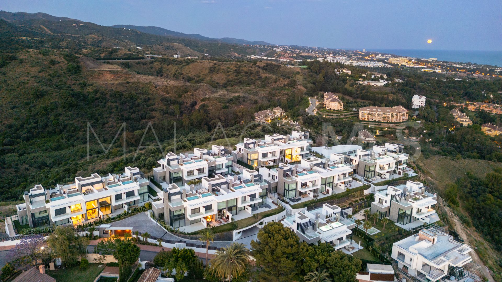 Rio Real, pareado for sale