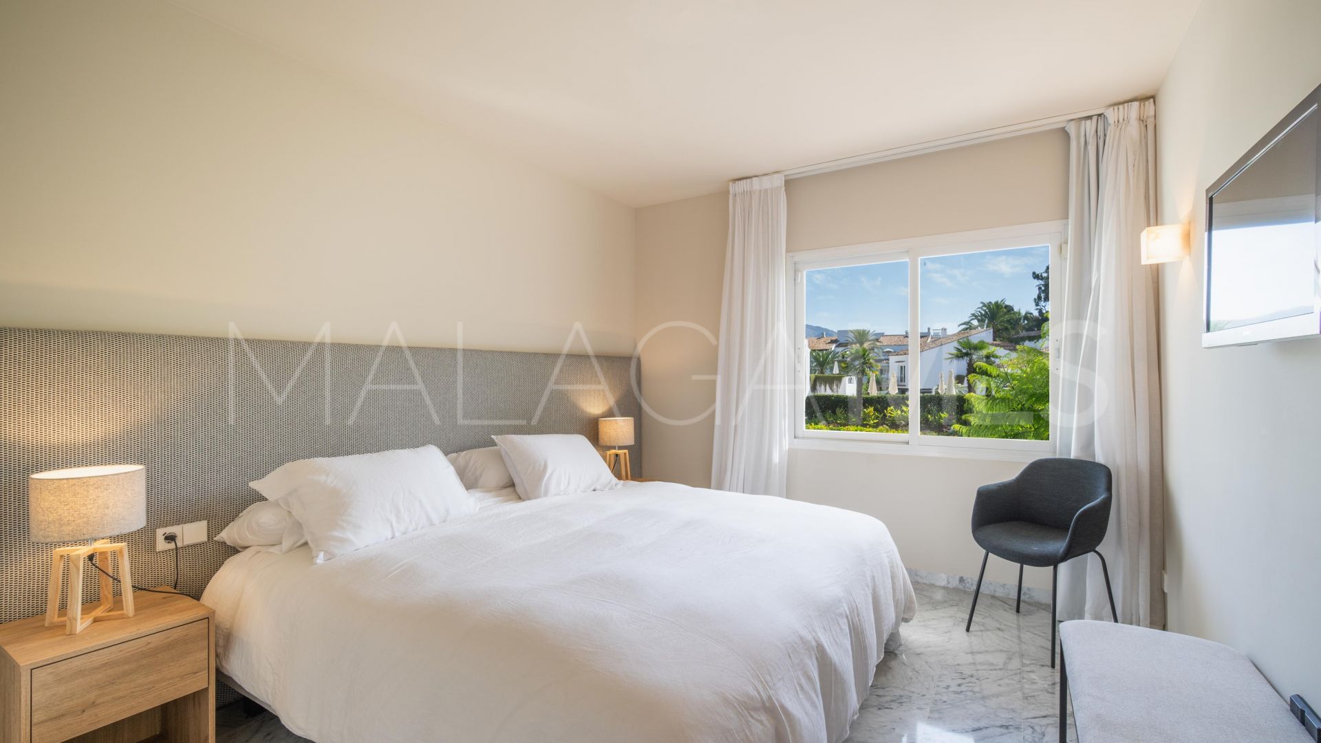 2 bedrooms apartment for sale in Marina Puente Romano