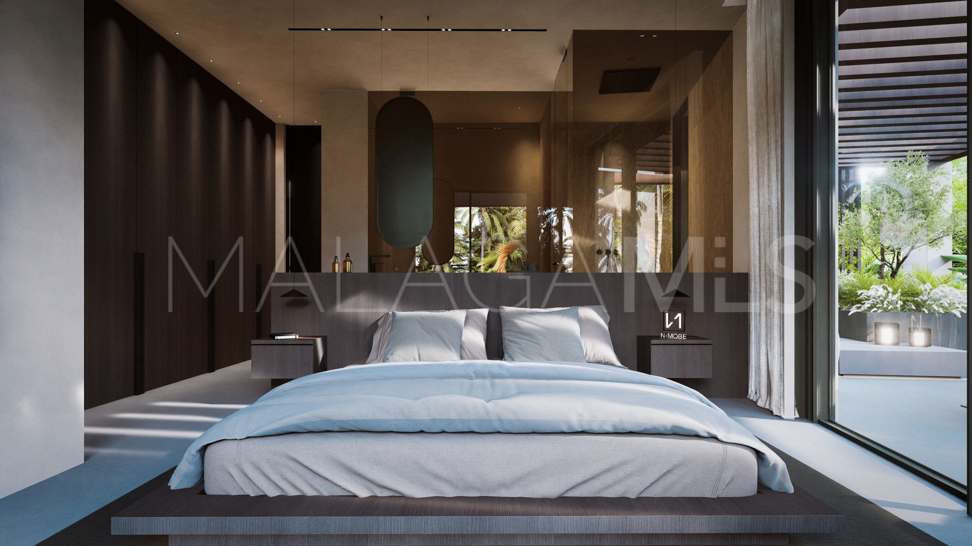 Villa for sale in Nueva Andalucia