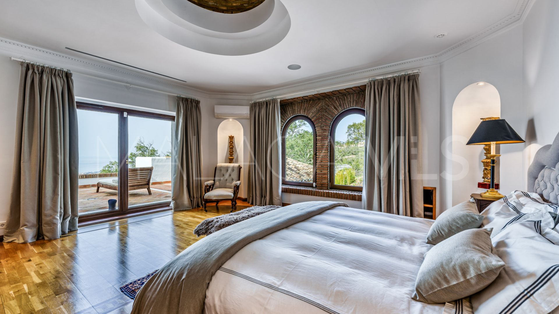La Mairena, finca de 7 bedrooms for sale