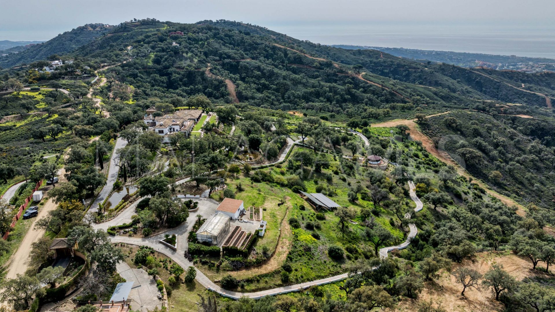 La Mairena, finca de 7 bedrooms for sale