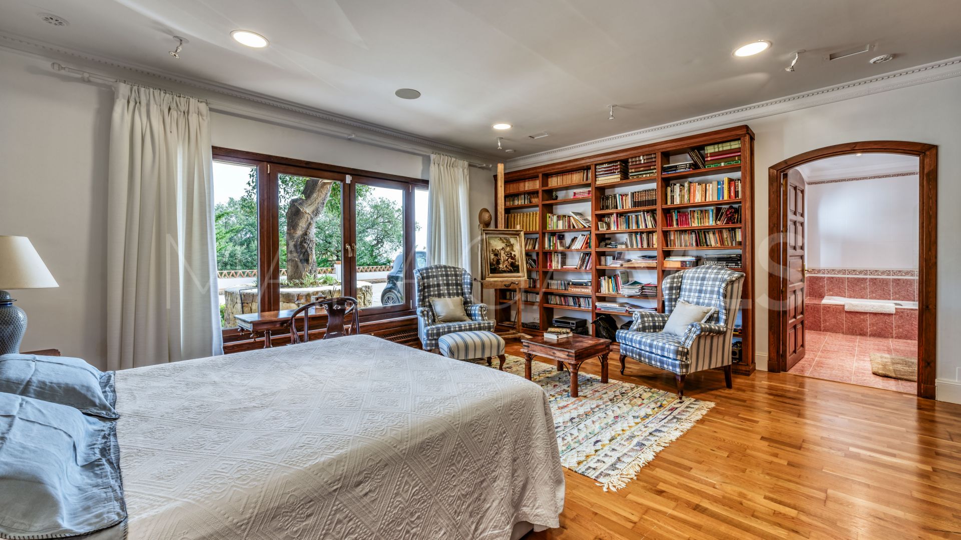 La Mairena, finca de 7 bedrooms for sale