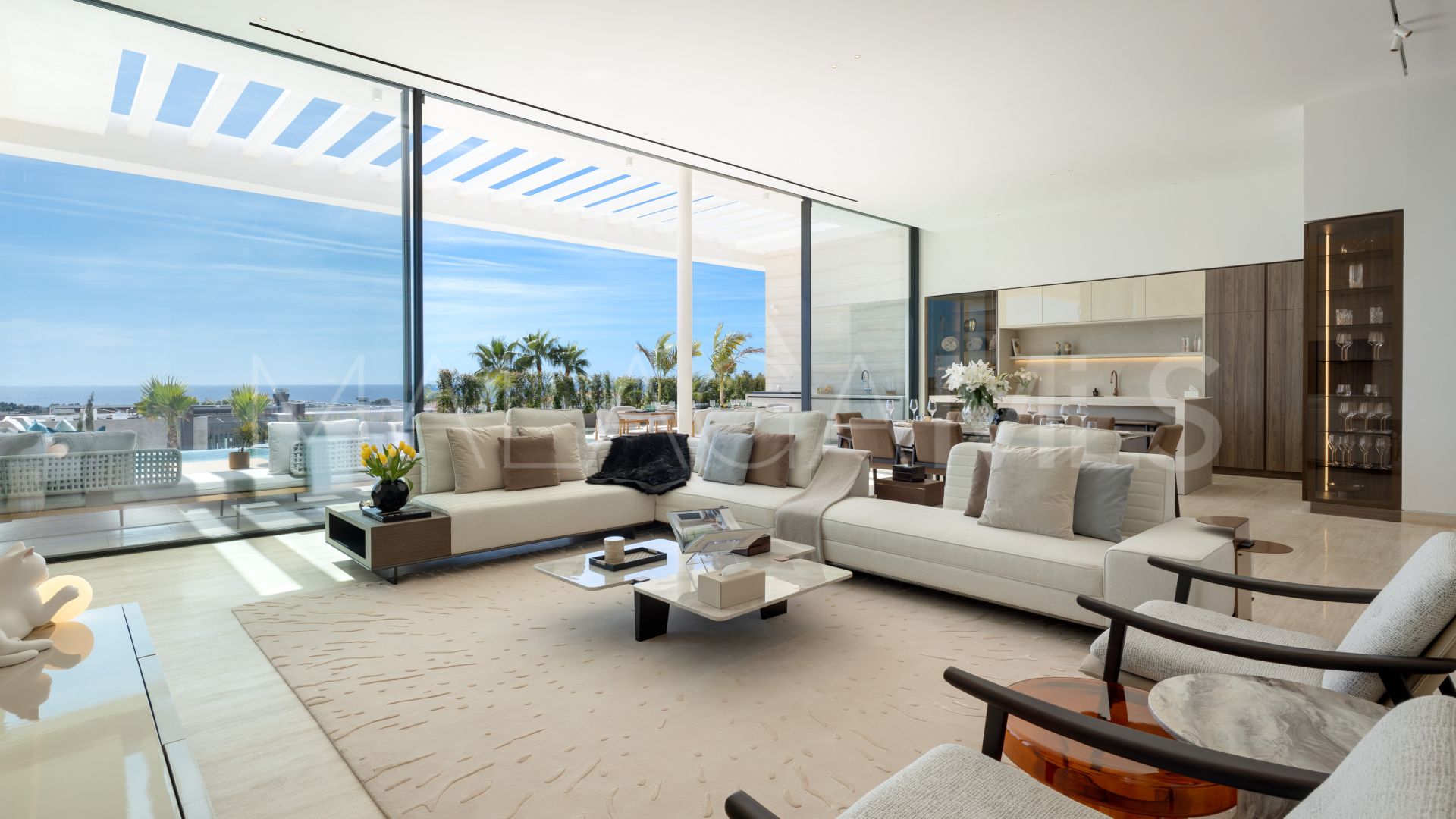 Villa for sale in Los Flamingos with 6 bedrooms