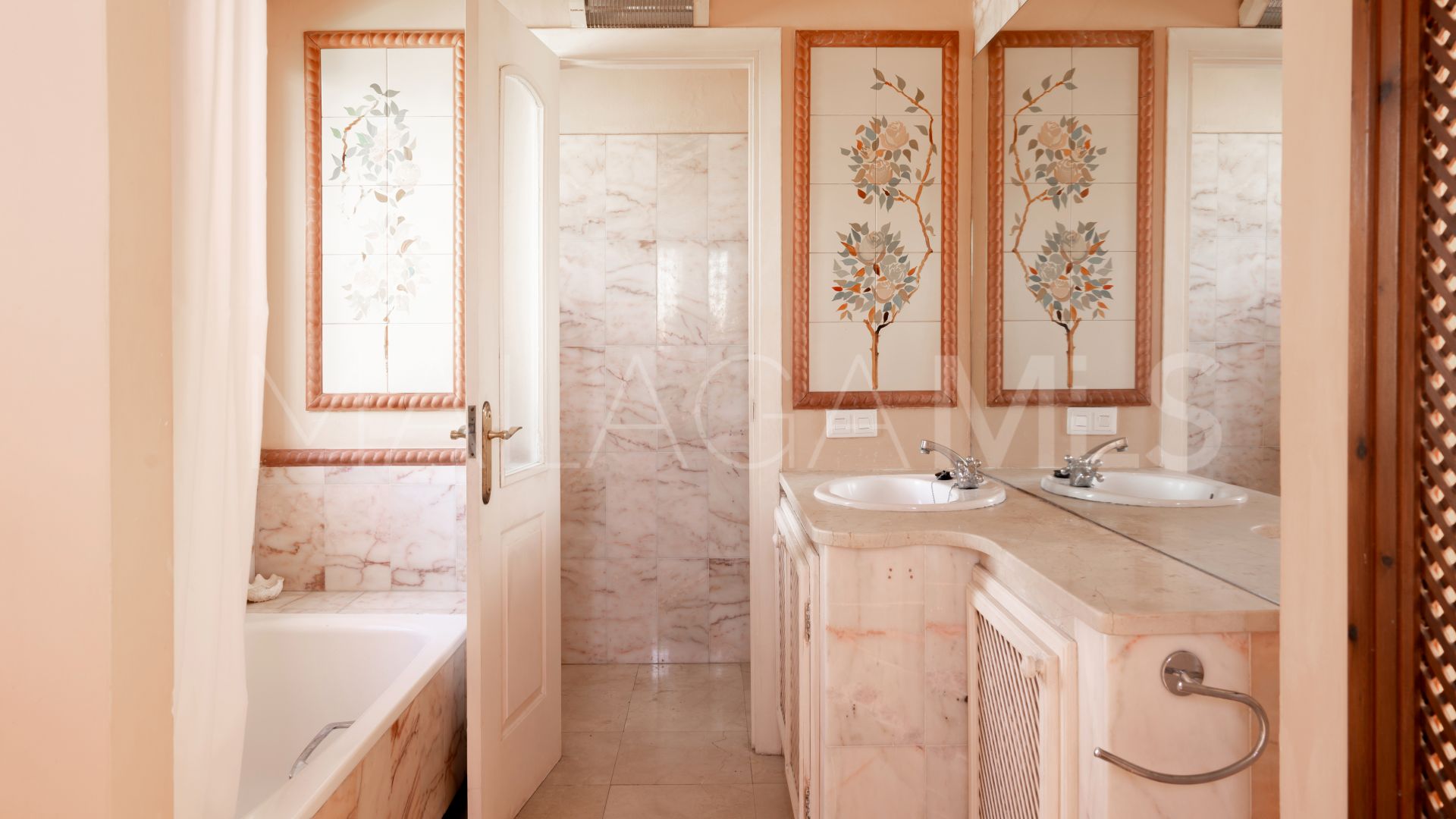 Villa for sale in Paraiso Barronal