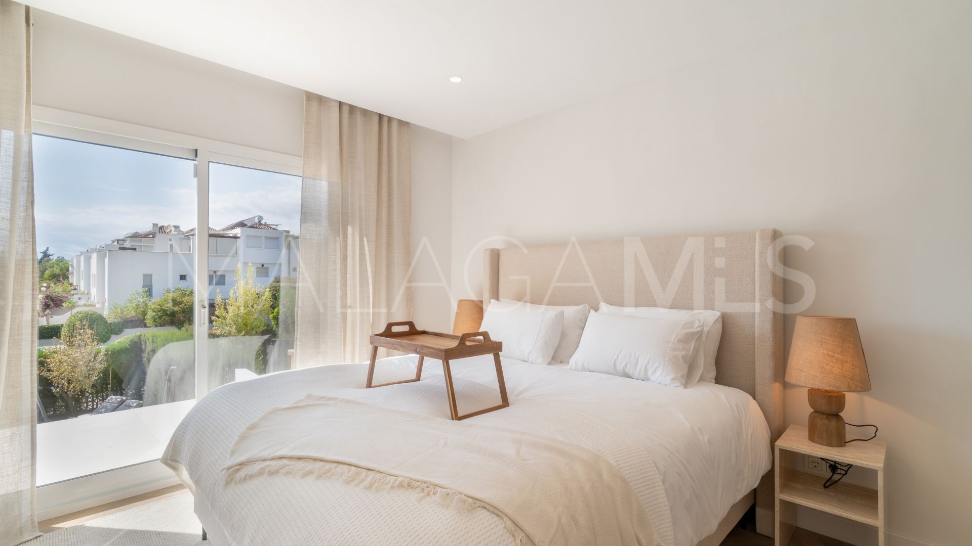 Buy 4 bedrooms town house in Nagüeles