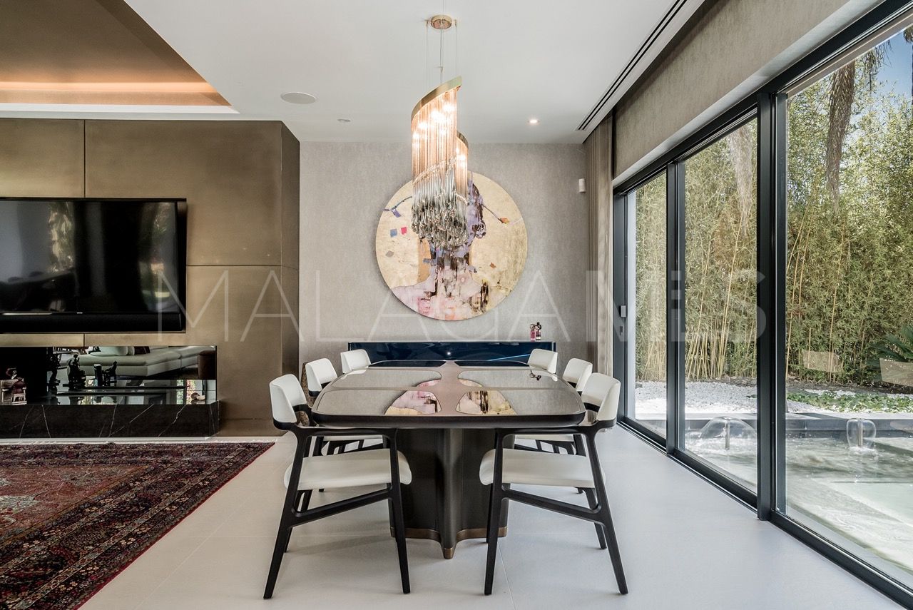 Villa for sale in Las Lomas del Marbella Club