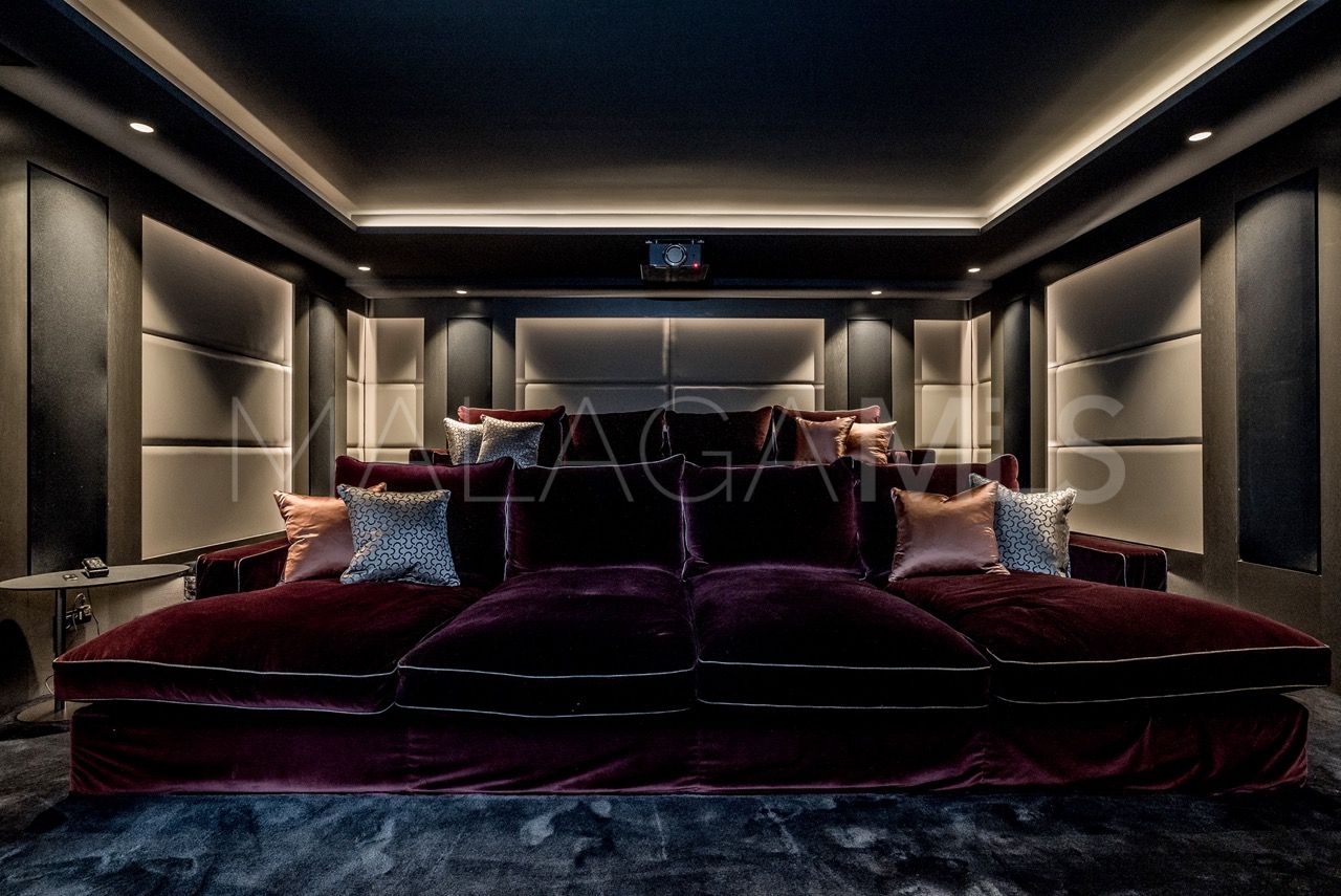 Villa for sale in Las Lomas del Marbella Club