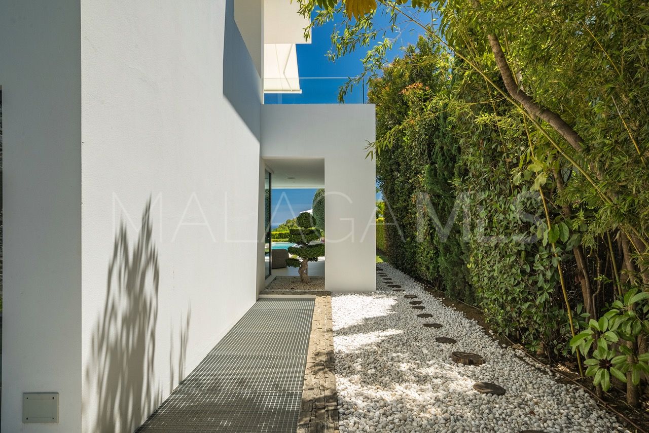 Villa for sale in Las Lomas del Marbella Club