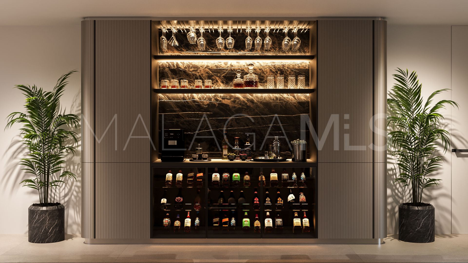 Nueva Andalucia 5 bedrooms villa for sale