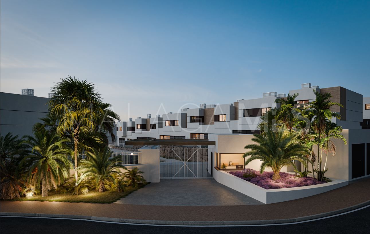 Town house for sale in Las Lagunas with 3 bedrooms