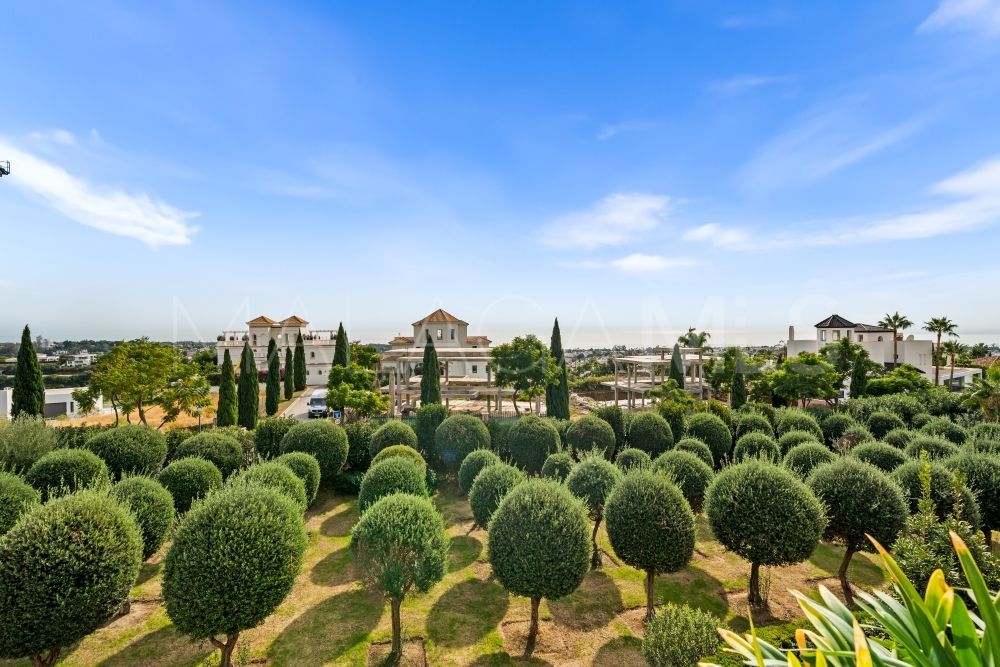 2 bedrooms duplex penthouse for sale in Four Seasons