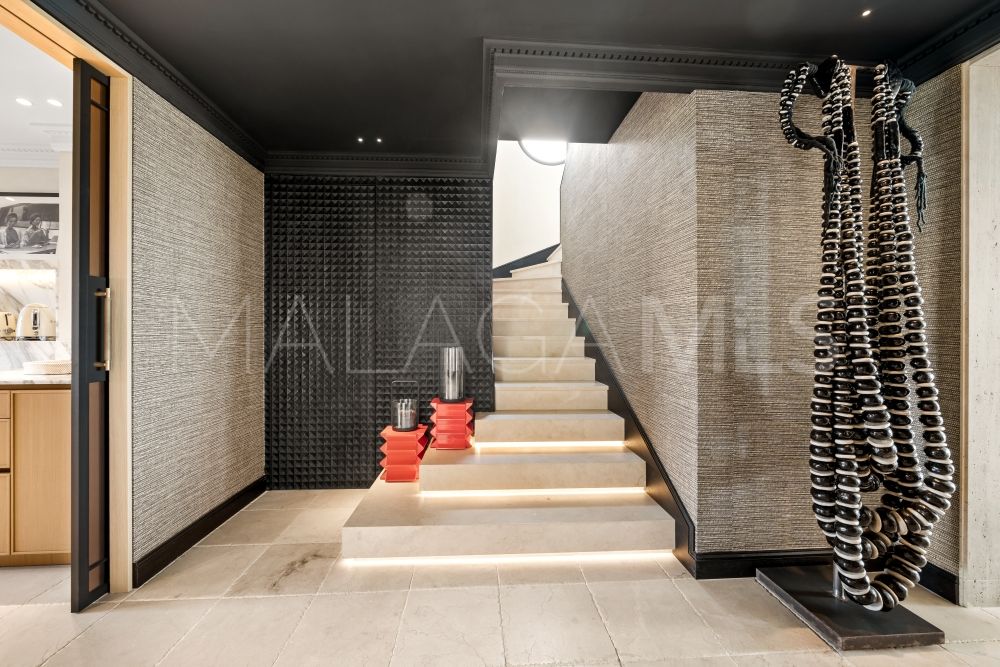 2 bedrooms duplex penthouse for sale in Four Seasons