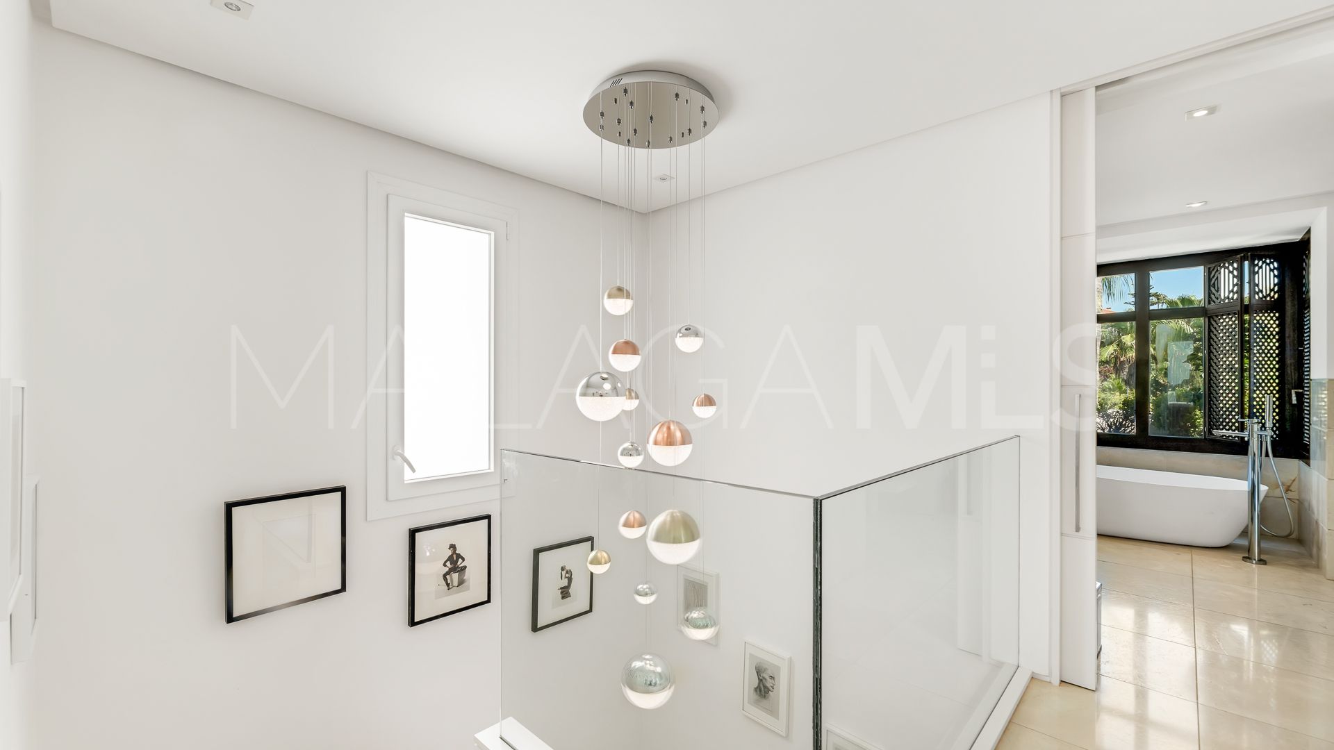 Duplex penthouse for sale in Marina Puente Romano