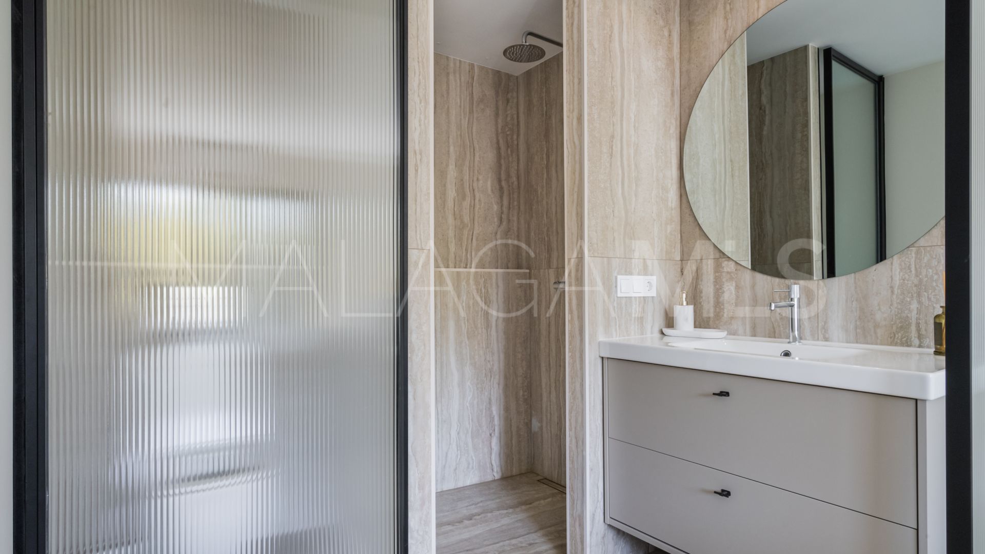 Lägenhet for sale in Los Almendros