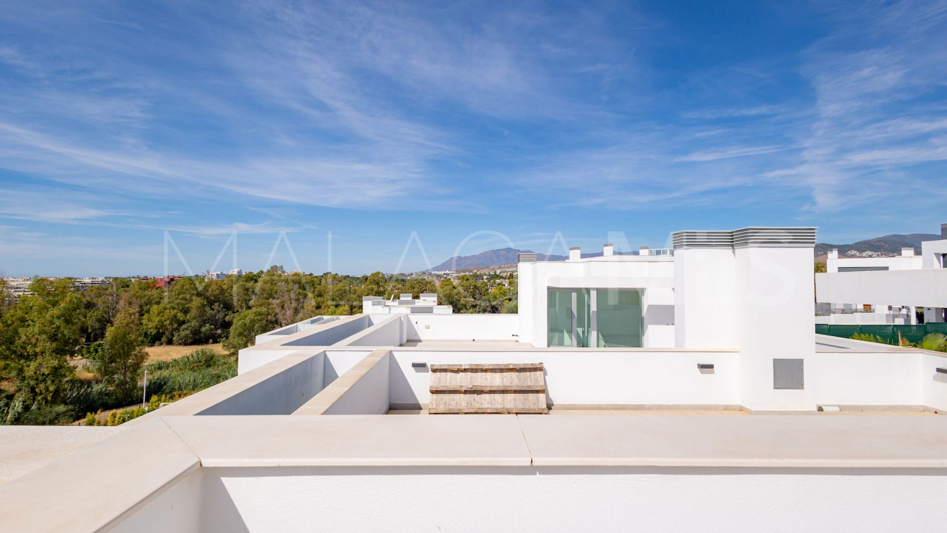 Maison de ville for sale in Guadalmina Alta