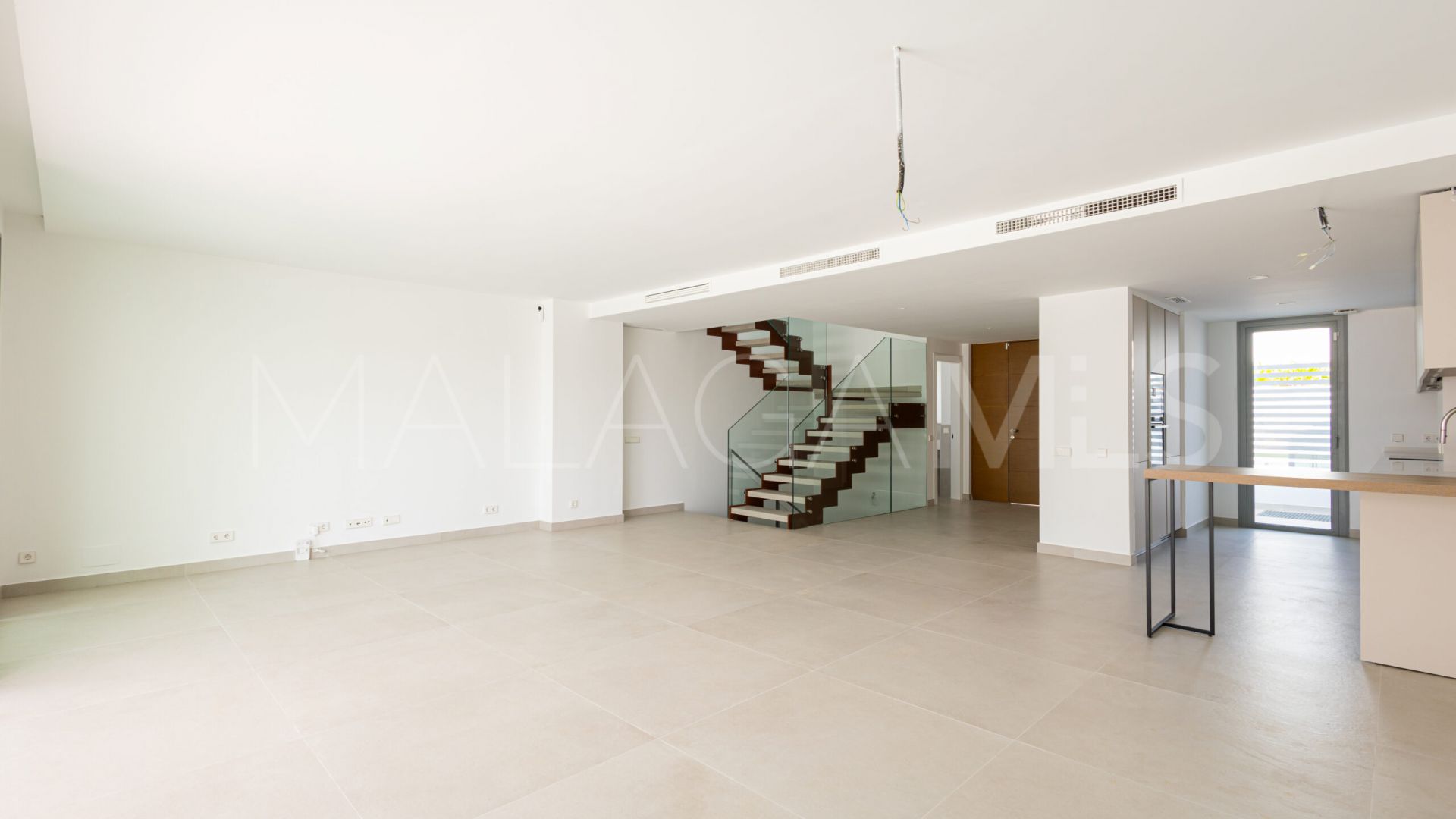 Maison de ville for sale in Guadalmina Alta