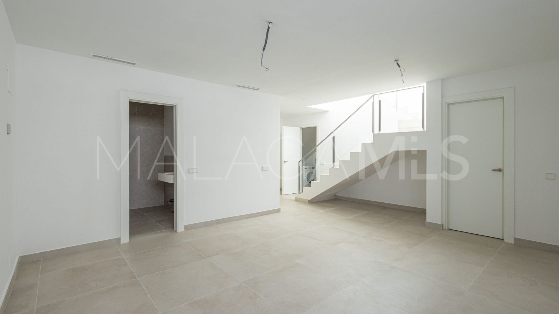 Maison de ville for sale in Guadalmina Alta