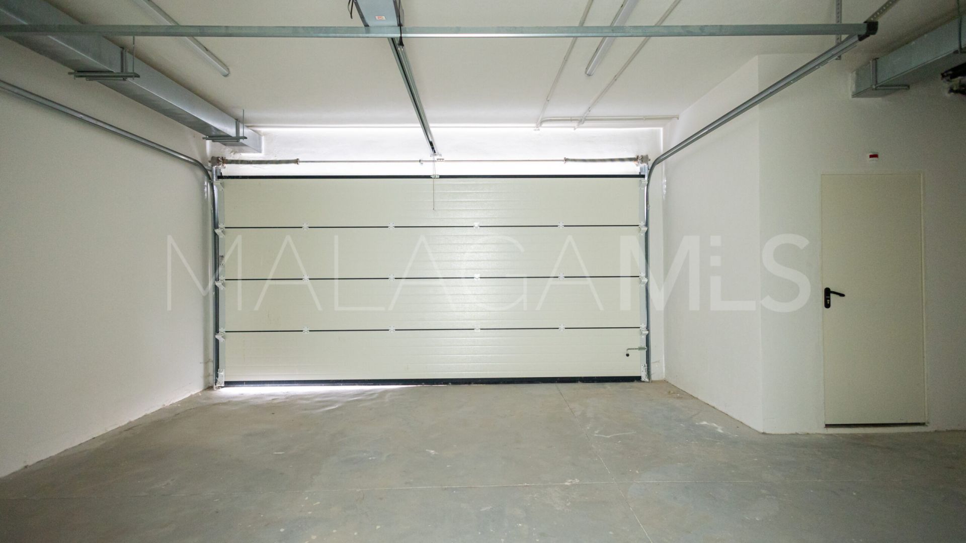 Maison de ville for sale in Guadalmina Alta