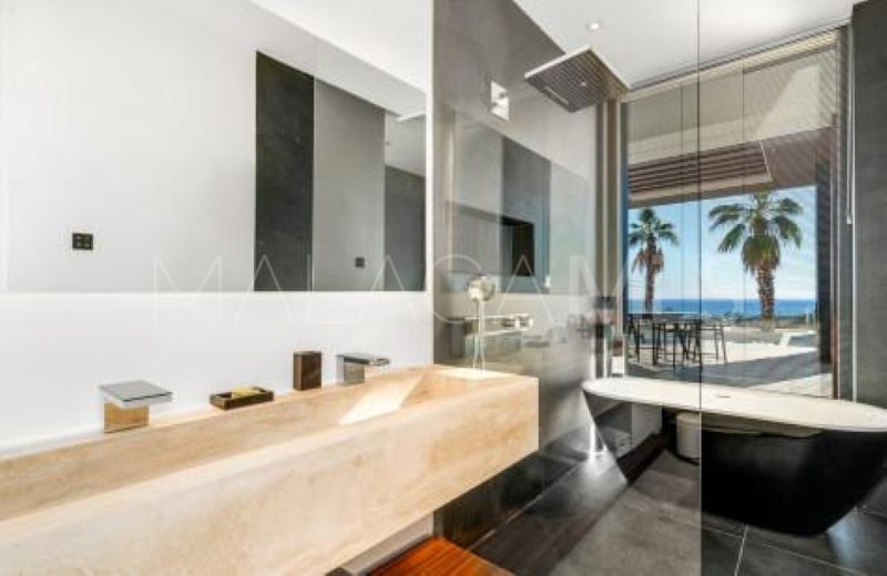 Villa for sale in Los Flamingos Golf