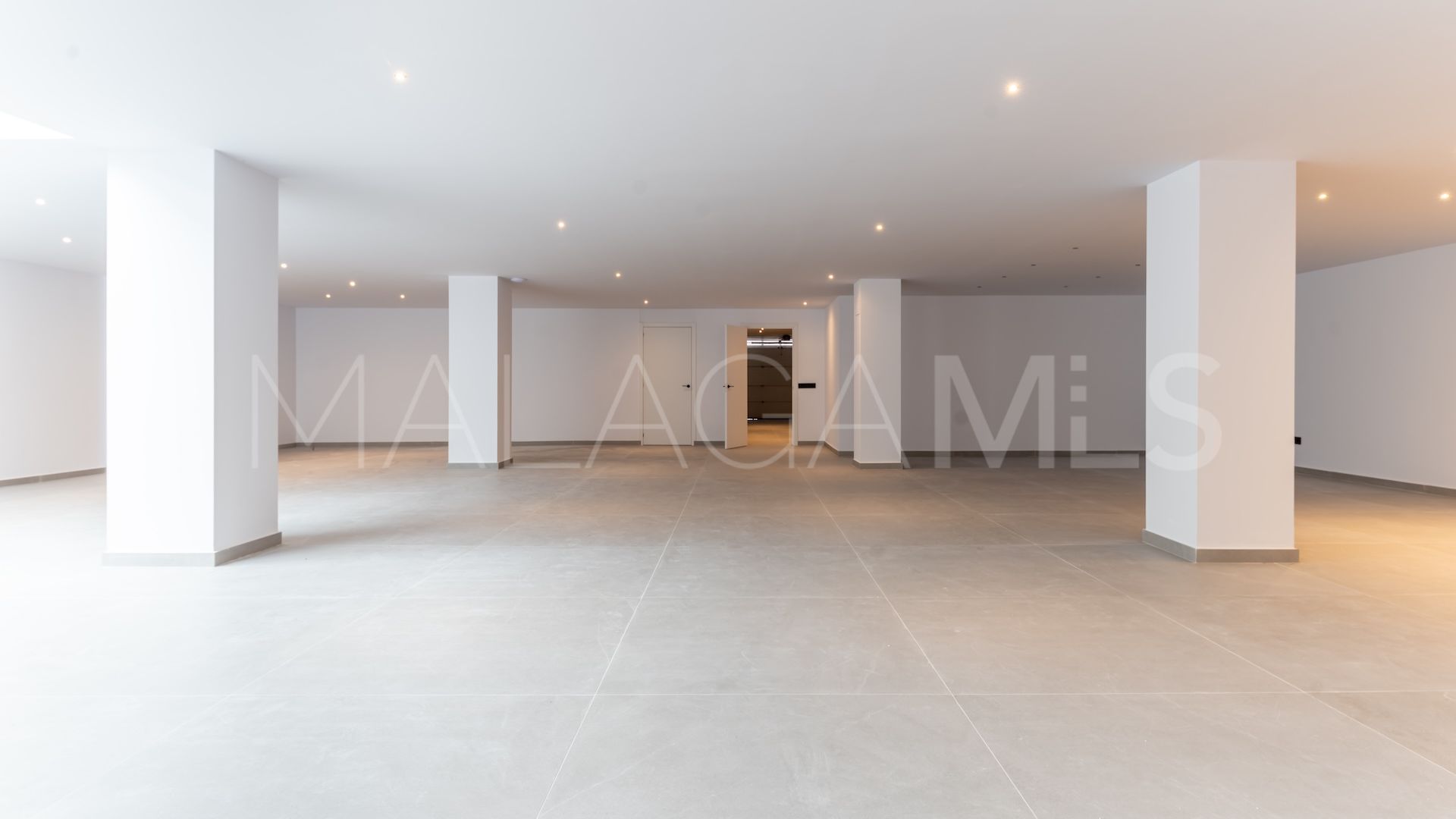 Villa for sale in Atalaya Golf