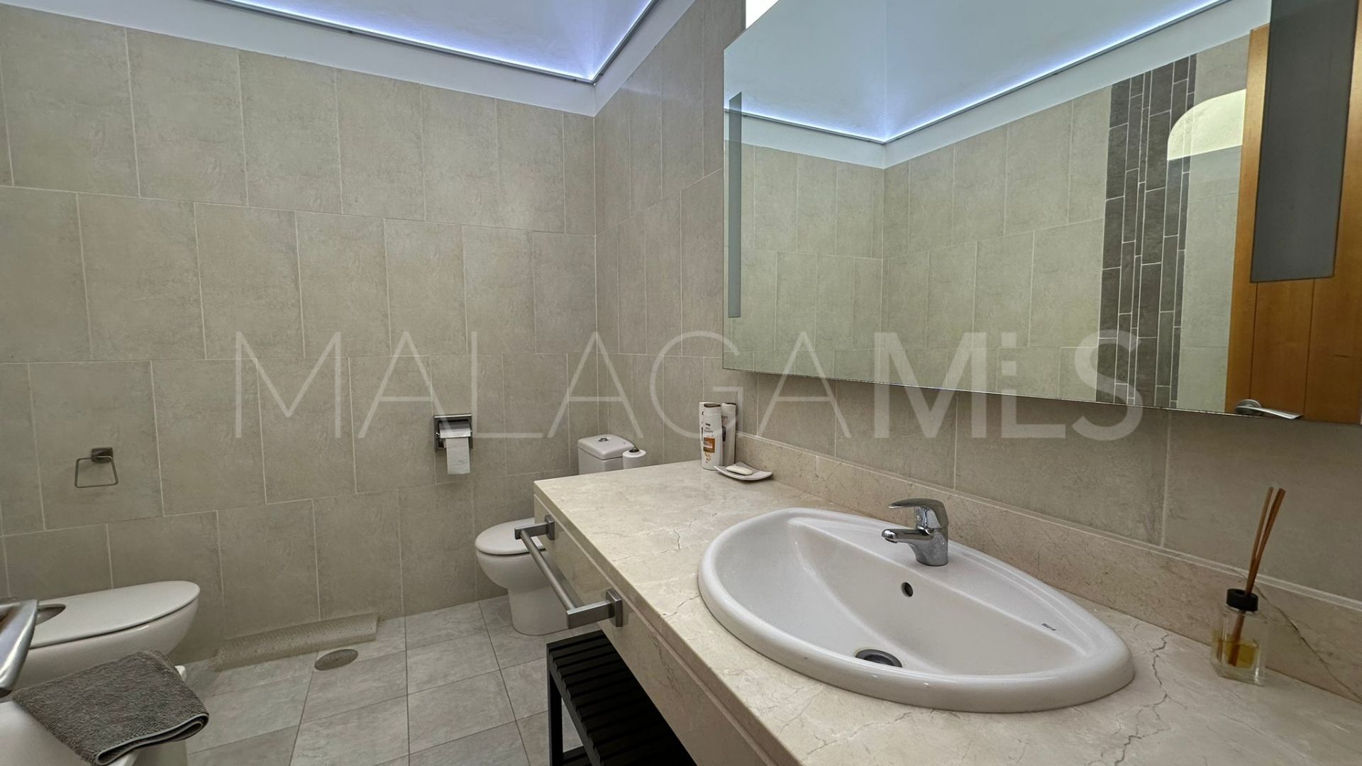 Buy adosado in Cancelada with 3 bedrooms