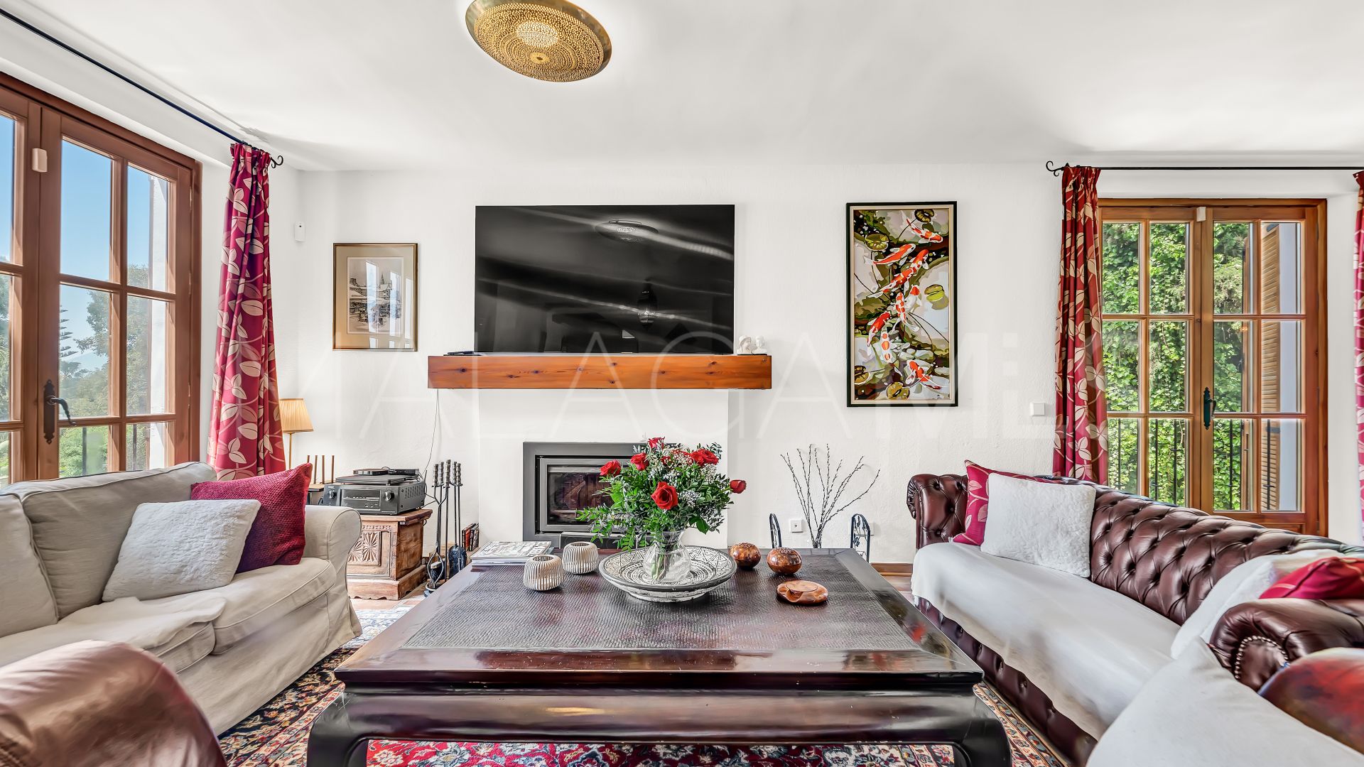 7 bedrooms villa for sale in Elviria