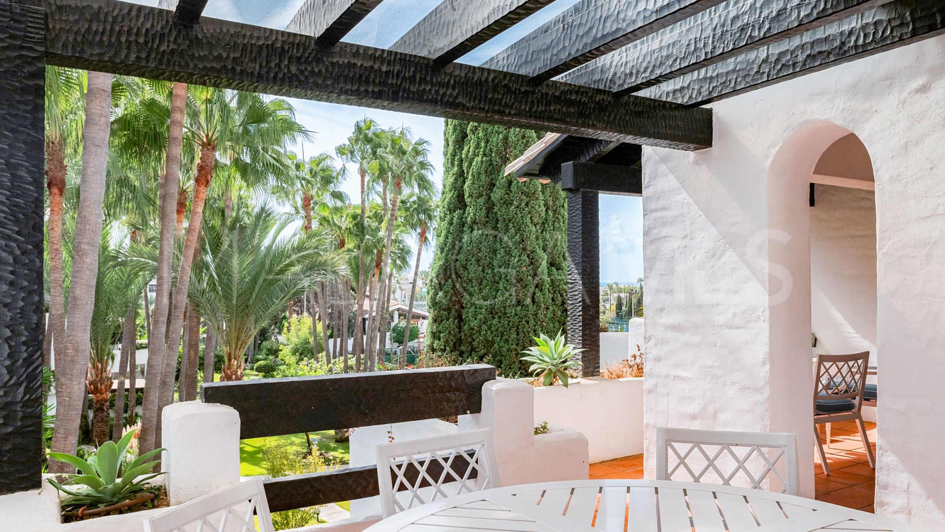 For sale duplex penthouse in Marina Puente Romano