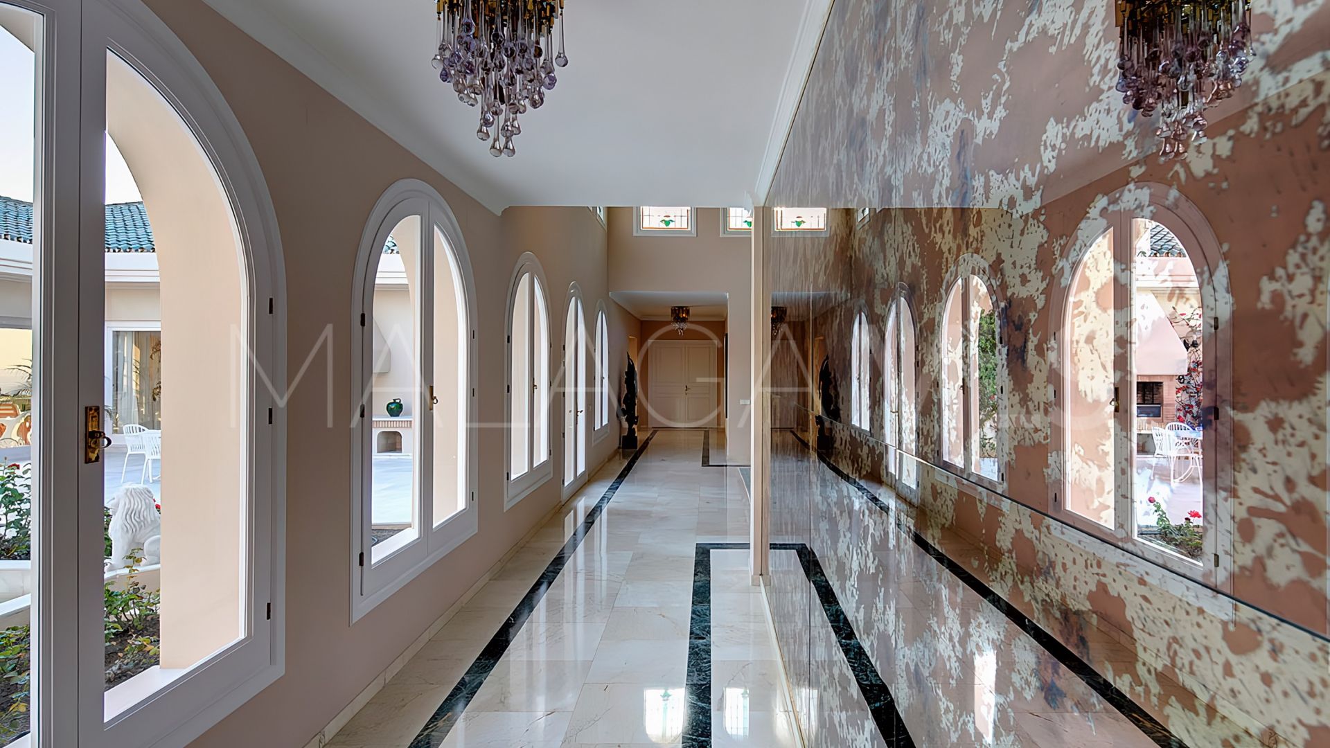 Villa for sale in Rio Real