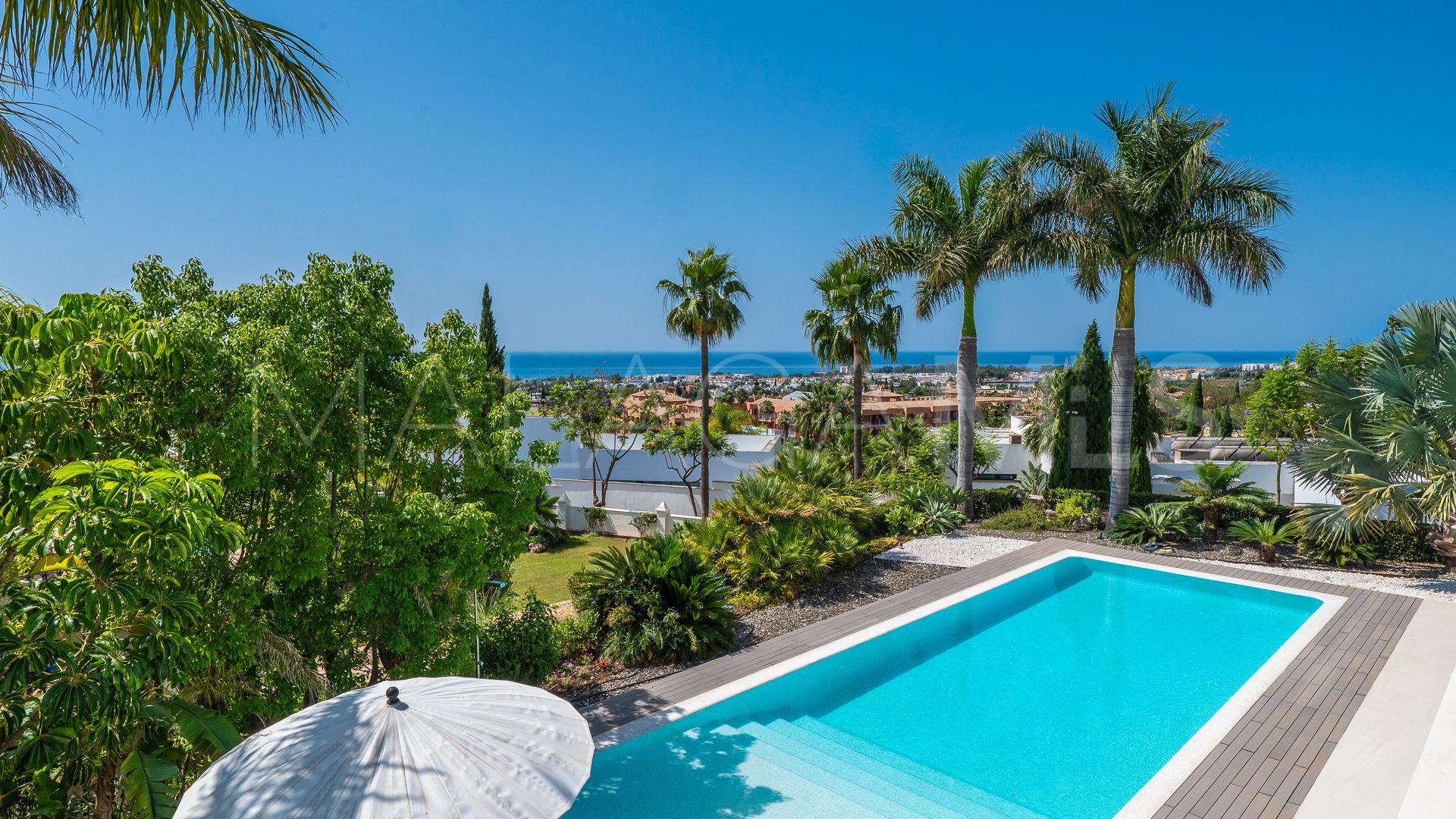 Villa for sale in Los Flamingos de 6 bedrooms