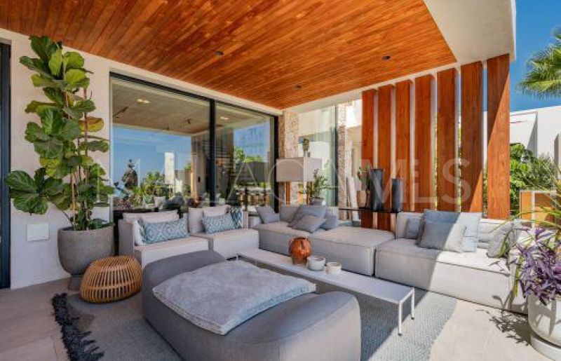 Villa with 6 bedrooms for sale in Los Flamingos Golf