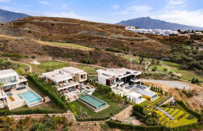 Villa with 6 bedrooms for sale in Los Flamingos Golf