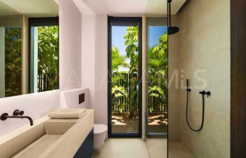 Villa with 6 bedrooms for sale in Los Flamingos Golf