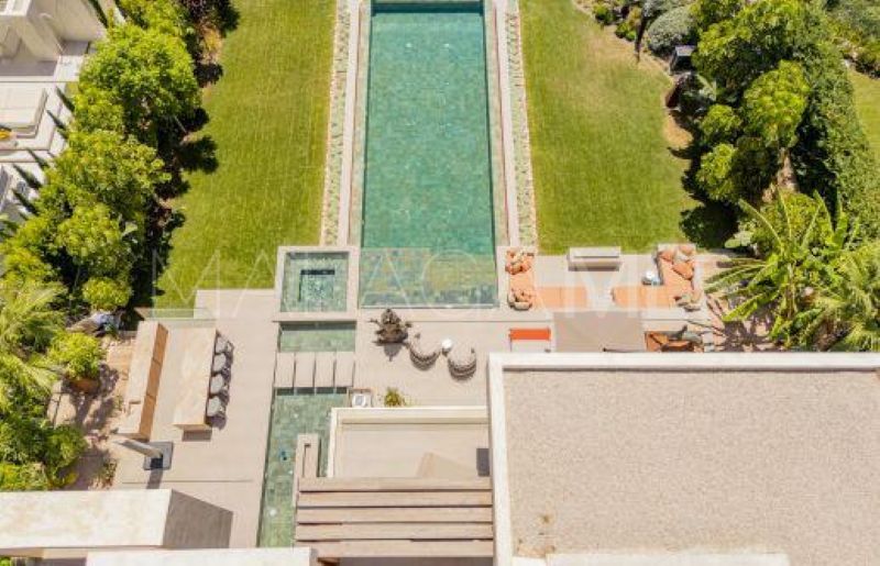 Villa with 6 bedrooms for sale in Los Flamingos Golf