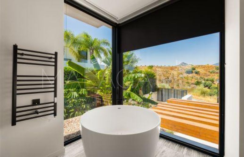 Villa with 6 bedrooms for sale in Los Flamingos Golf