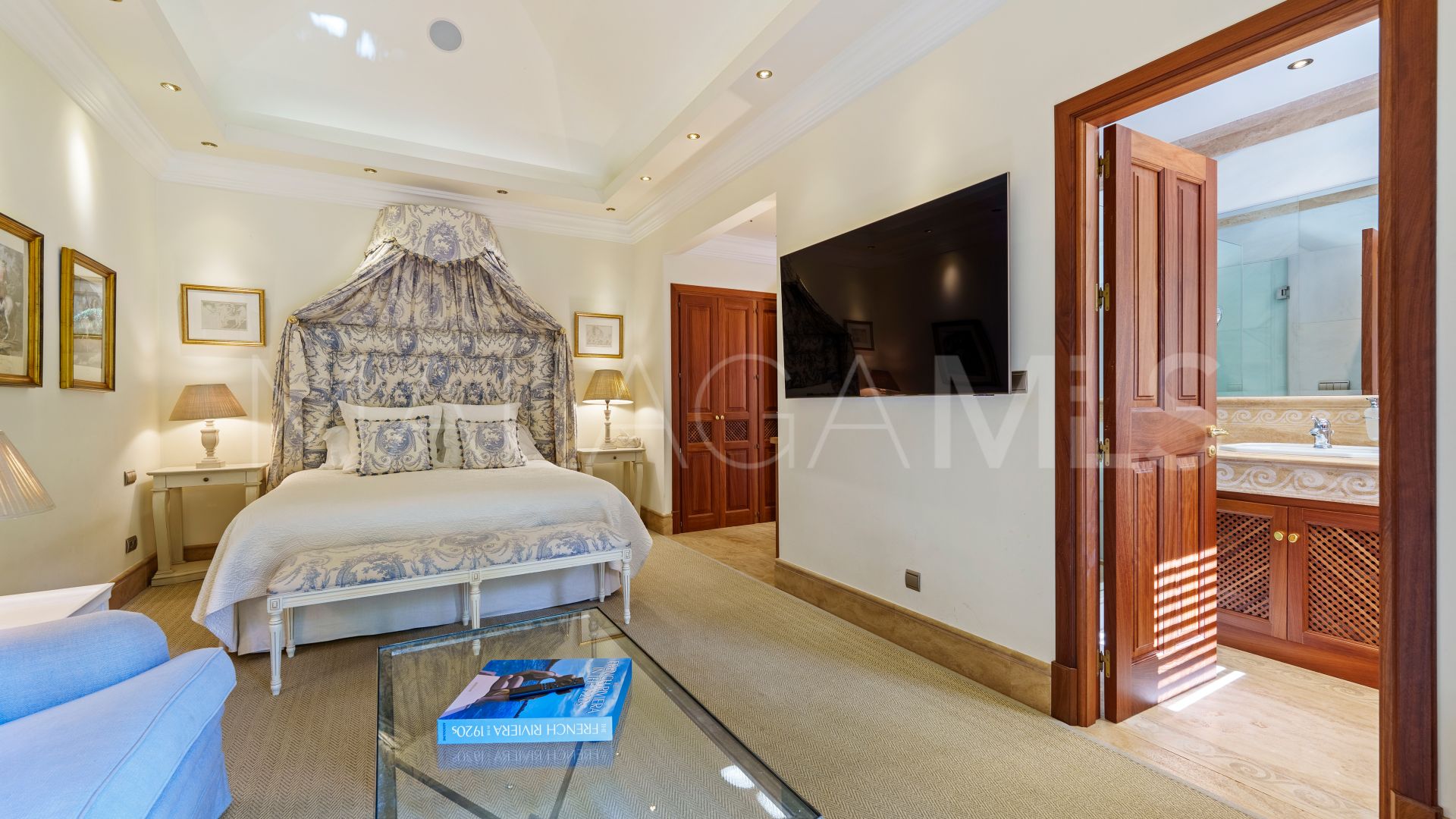 Se vende villa de 6 bedrooms in Las Lomas del Marbella Club