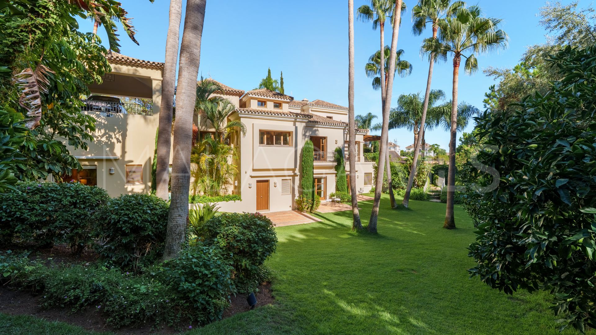 Se vende villa de 6 bedrooms in Las Lomas del Marbella Club