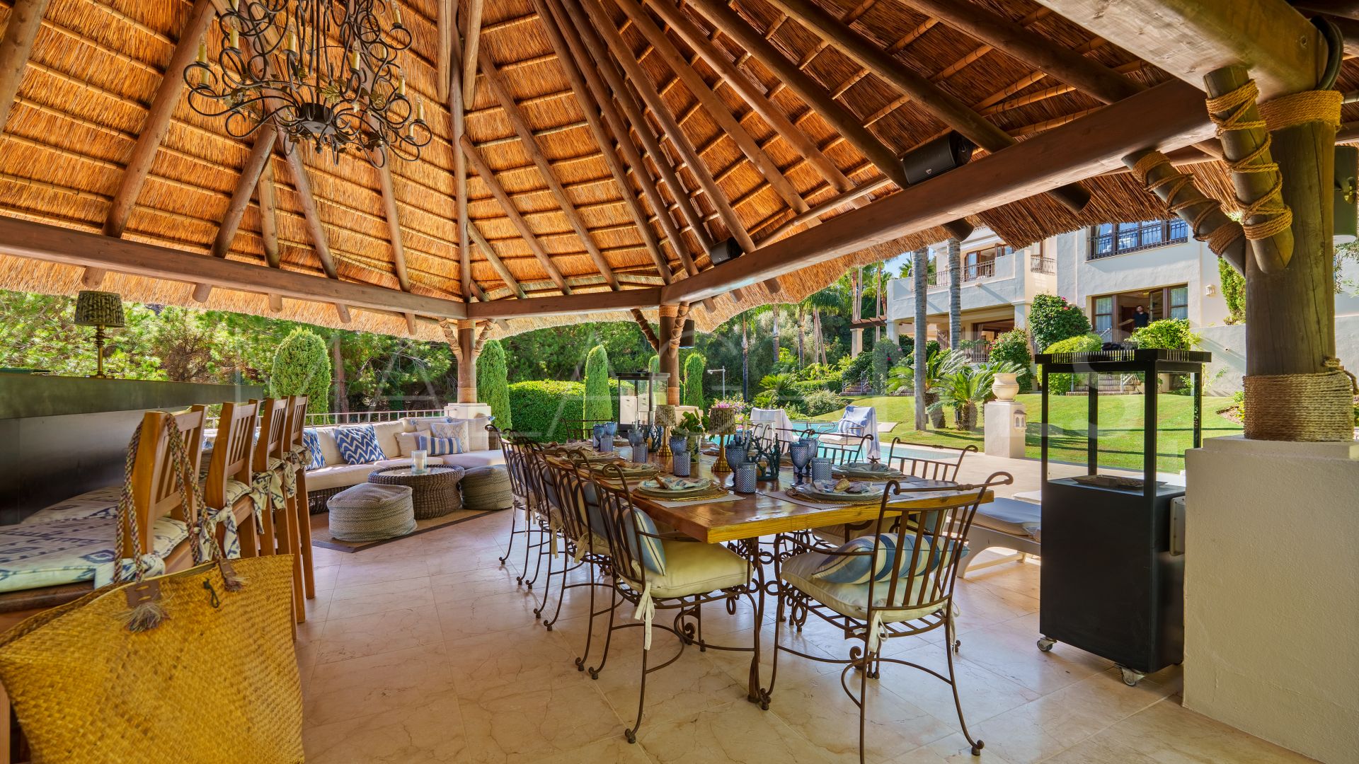 Se vende villa de 6 bedrooms in Las Lomas del Marbella Club