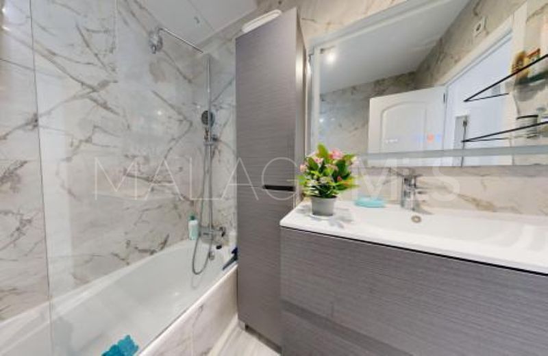 Buy semi detached house in Rio Verde Playa