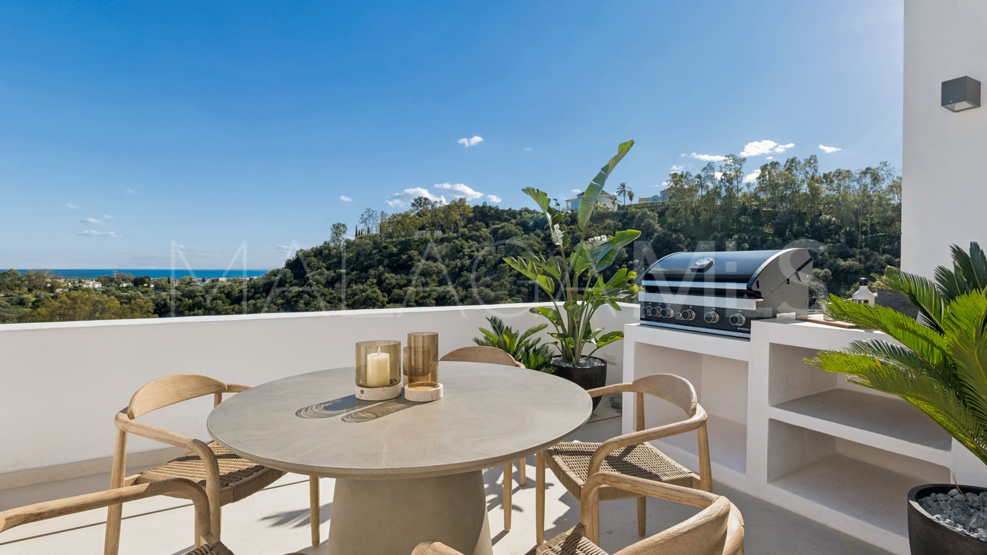 For sale penthouse in Los Almendros