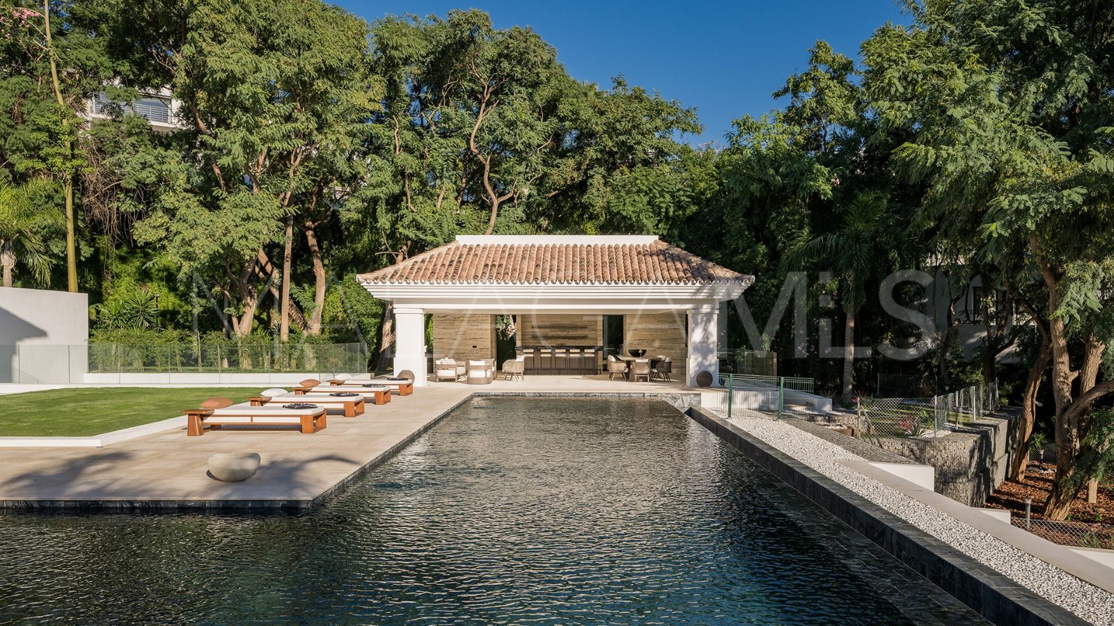 Villa for sale in La Quinta Golf