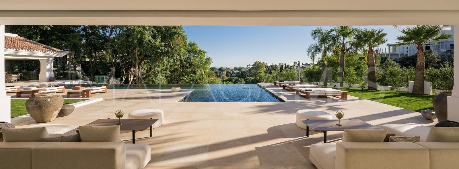 Villa for sale in La Quinta Golf