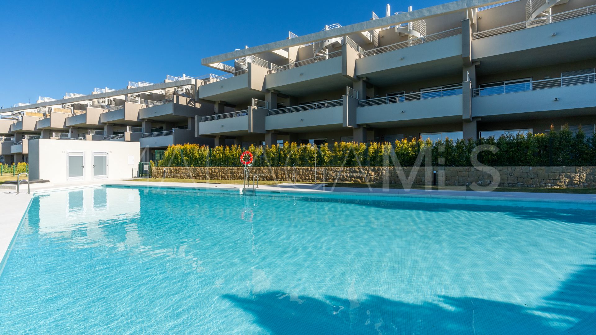 Duplex penthouse for sale in Estepona Golf with 2 bedrooms