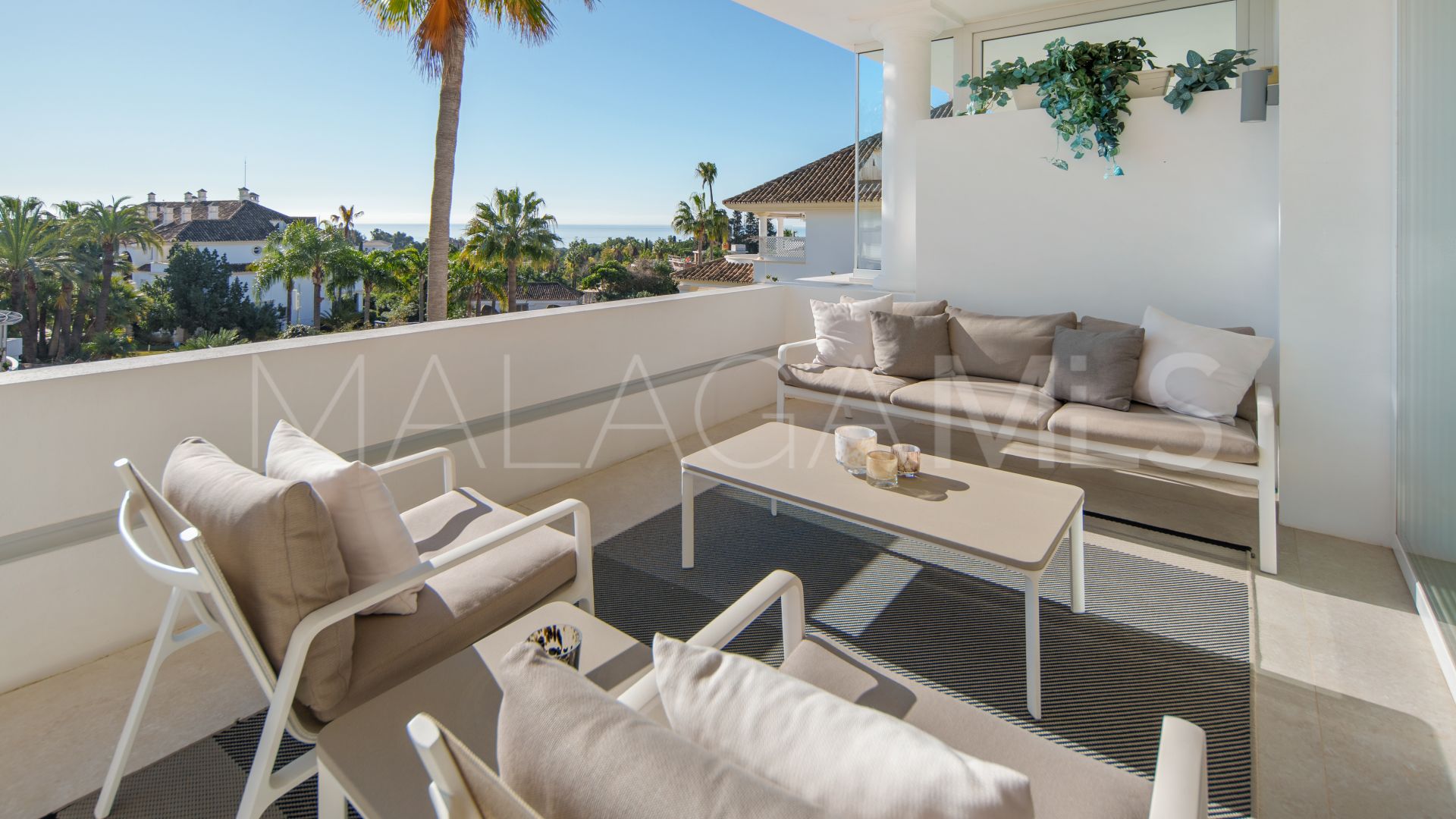 For sale duplex penthouse with 3 bedrooms in Monte Paraiso