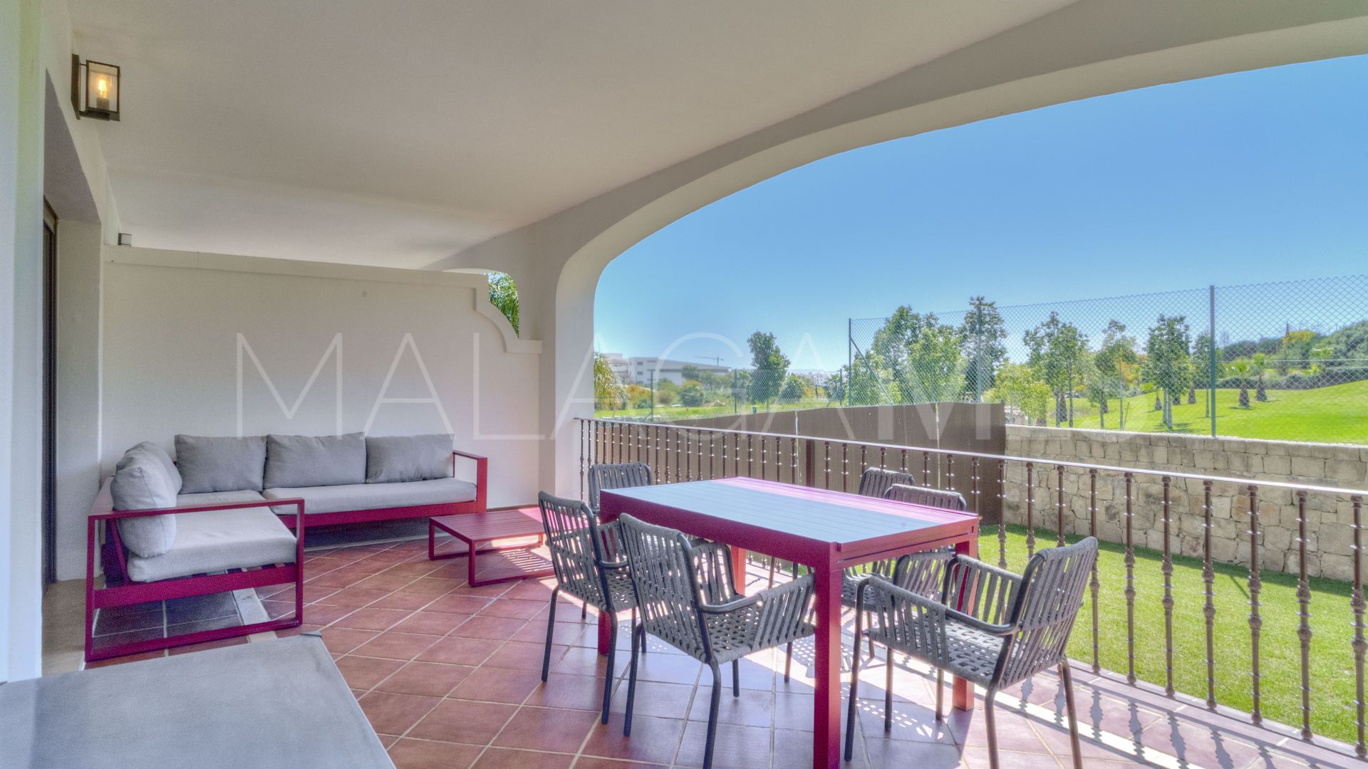 Parvilla for sale in Azata Golf