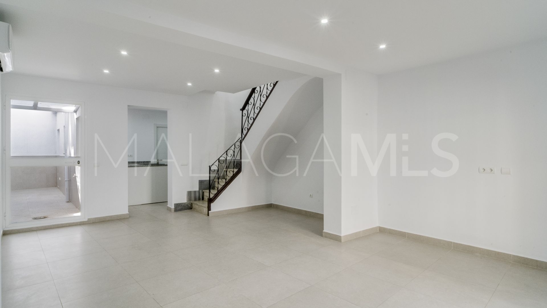 Maison de ville for sale in Coin Centro